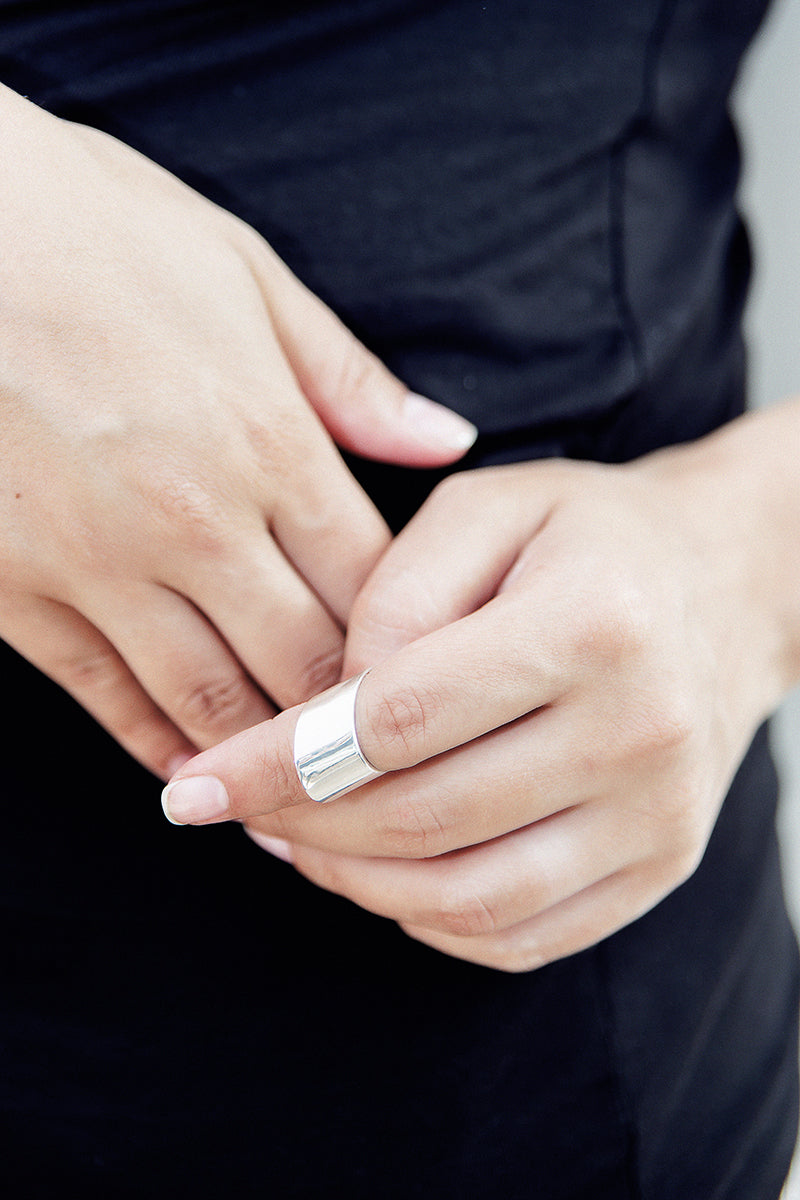 47-falang-silver-ring