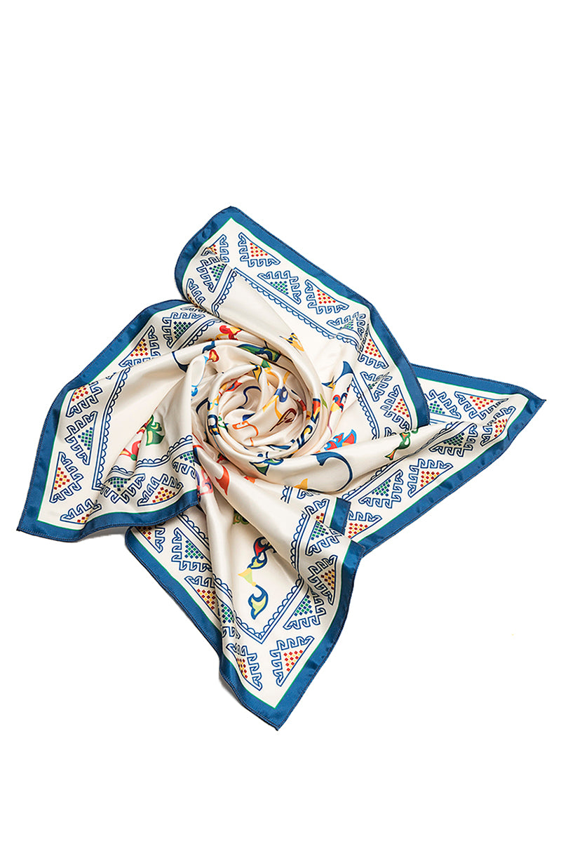 Artuyt Alphabet Scarf