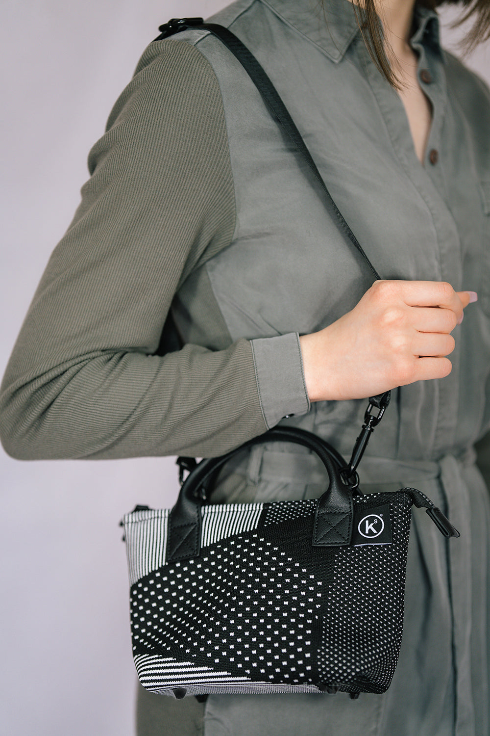 Berliner Black Minibag for shoulder wear