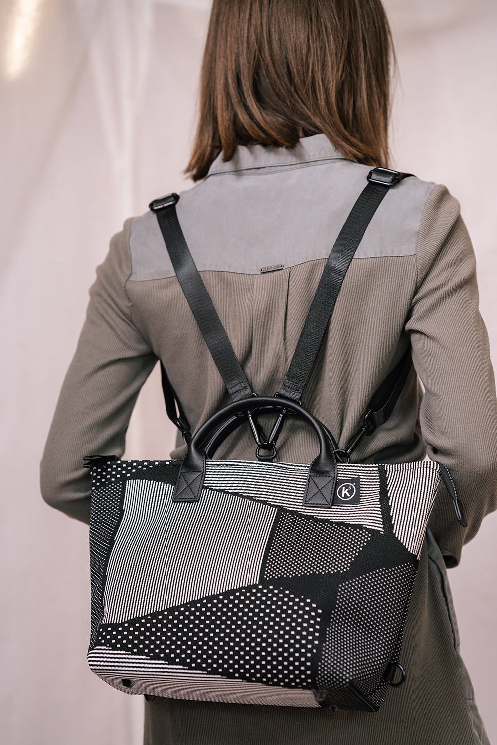 Berliner Black Bag like a backpack