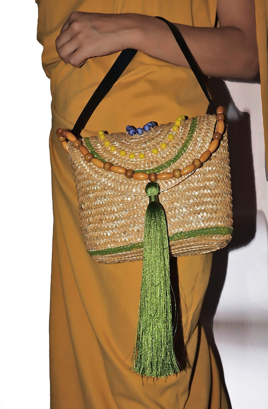 ėSSä Straw Tote Bag with Beads presentation  mode