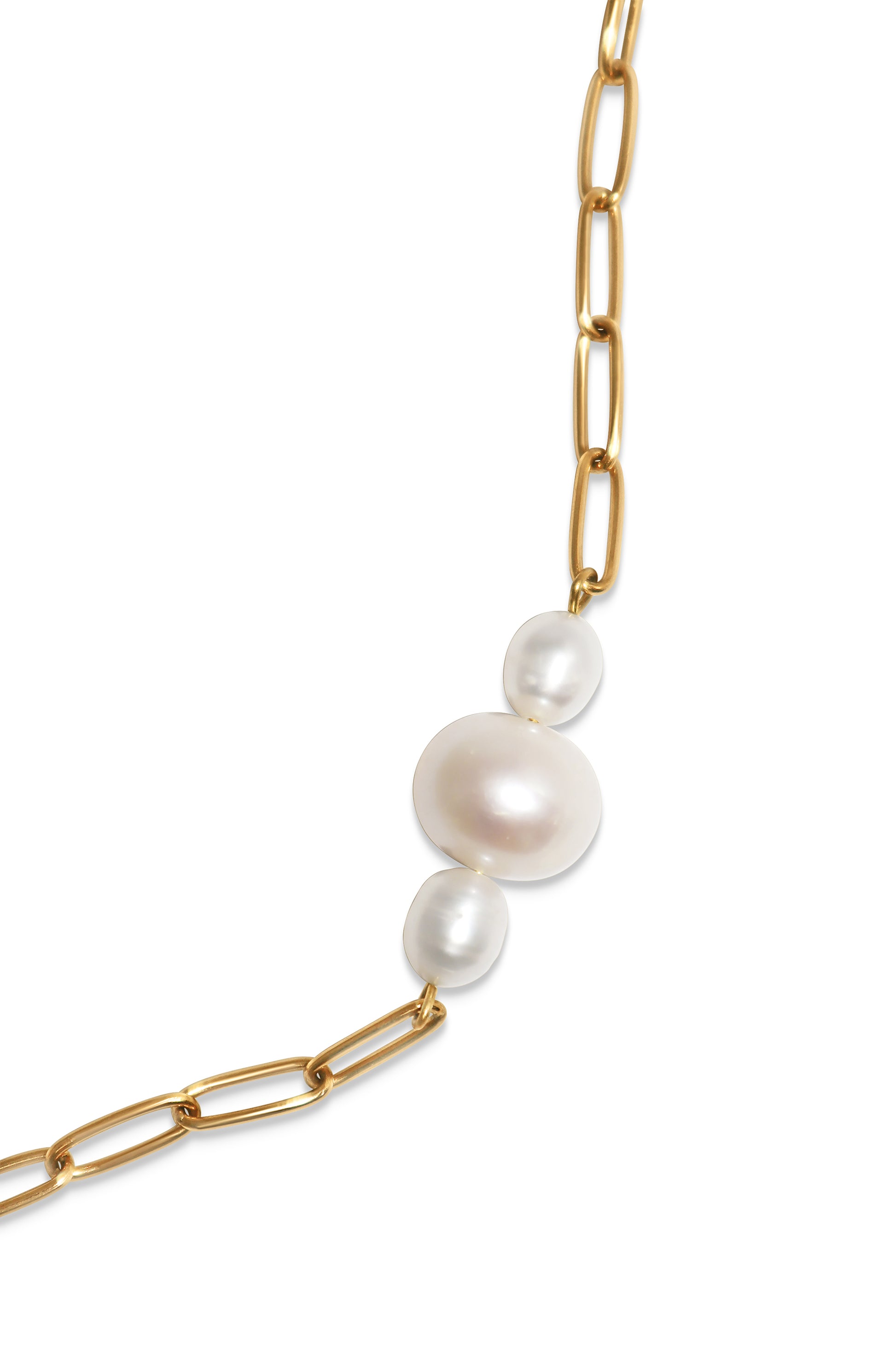 necklace is made from elongated gold-tone chain links strung with river pearls