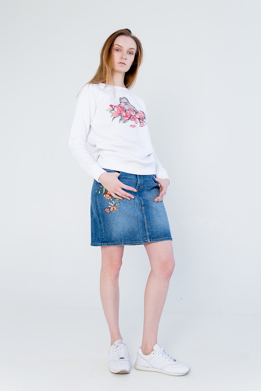 Lilit-Sarkisian-Flower-girl-sweatshirt