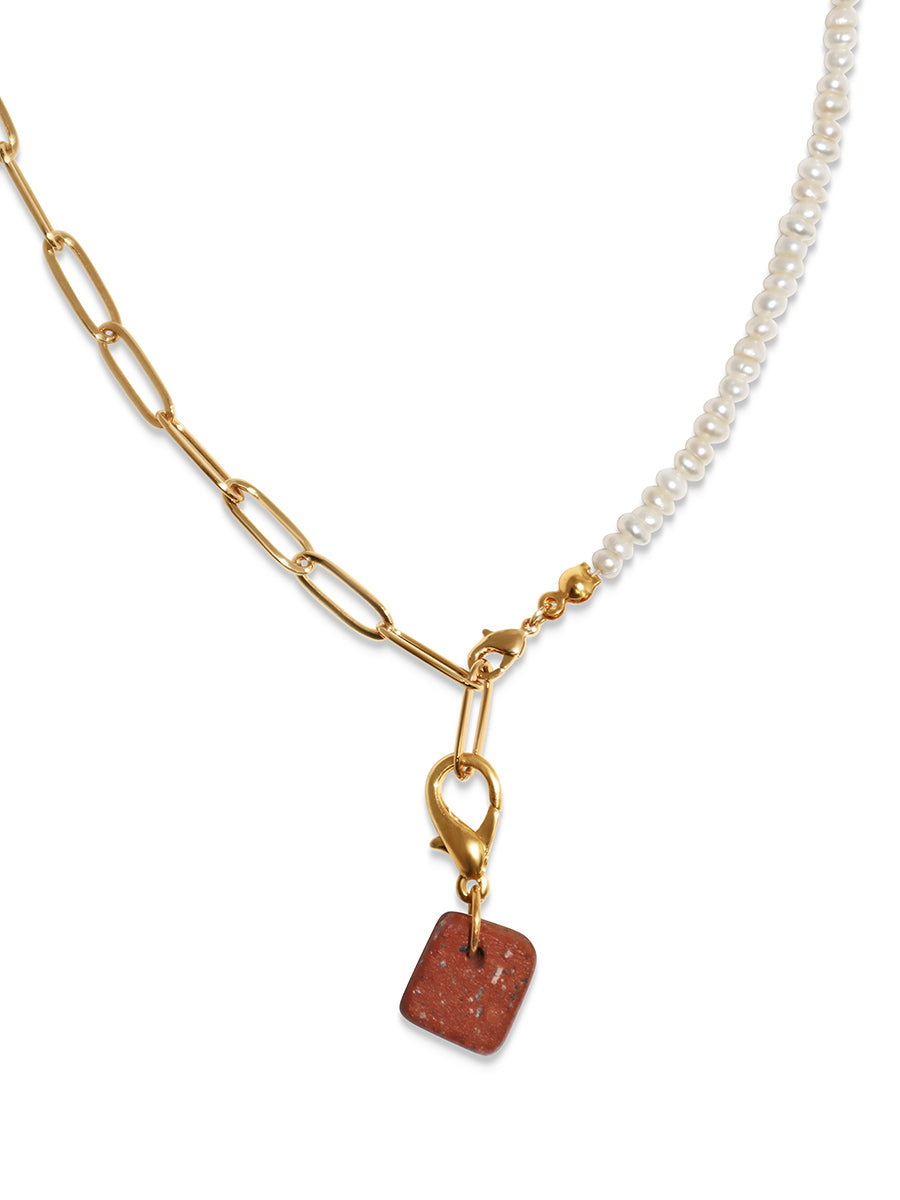 Lilith necklace Tuff Pearl 1