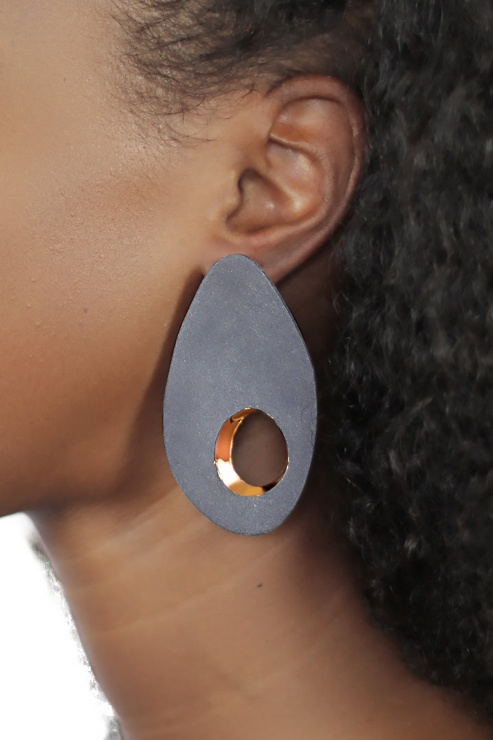 Ooloong- porcelain earrings