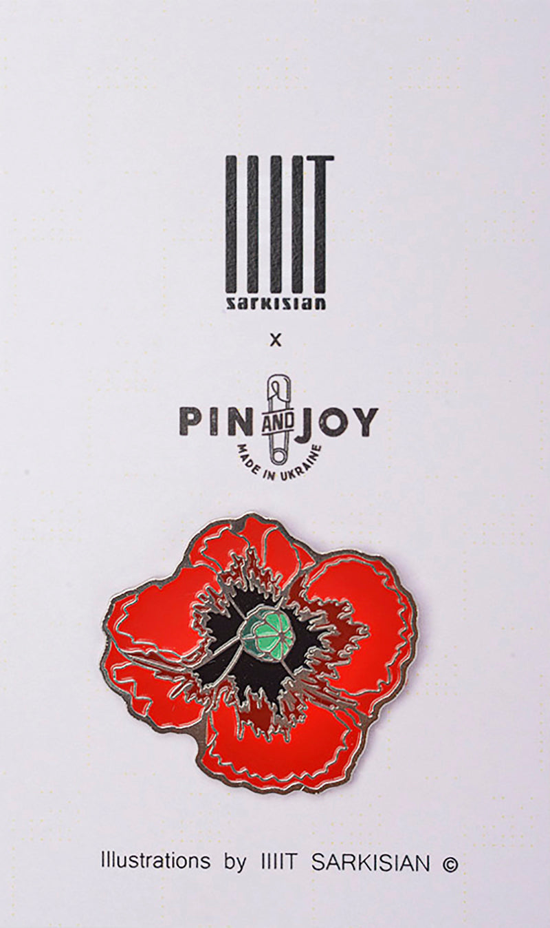 Enamel Pin Poppy presentation mode