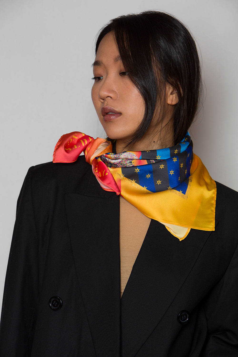 graphic print silk scarf