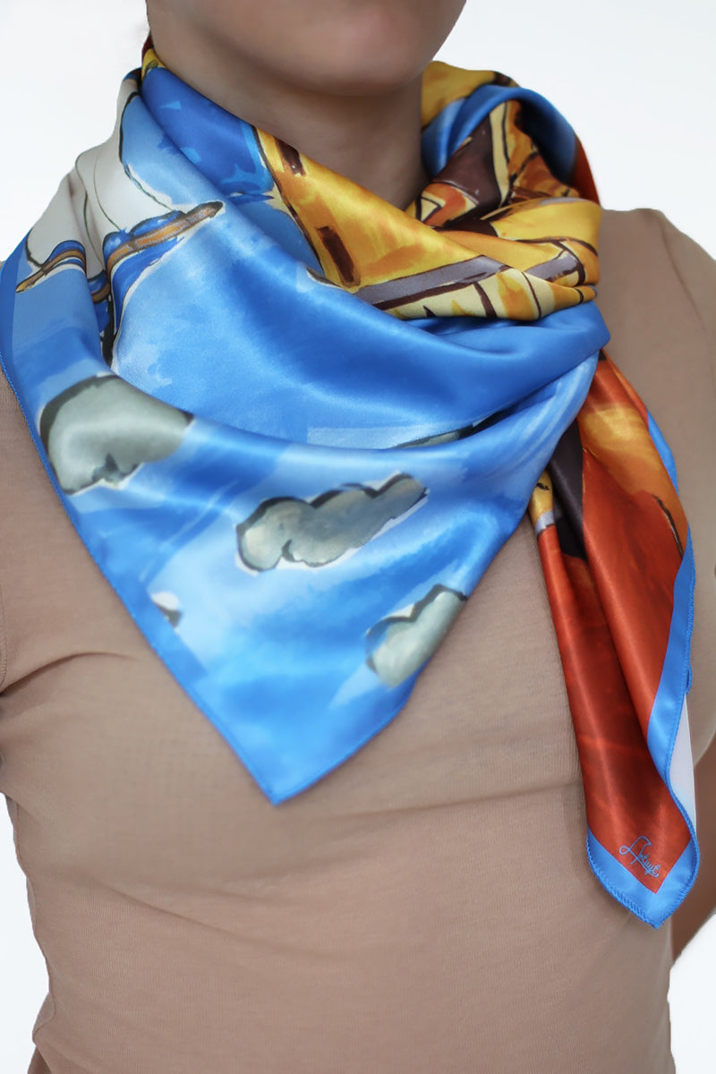 Motif scarf