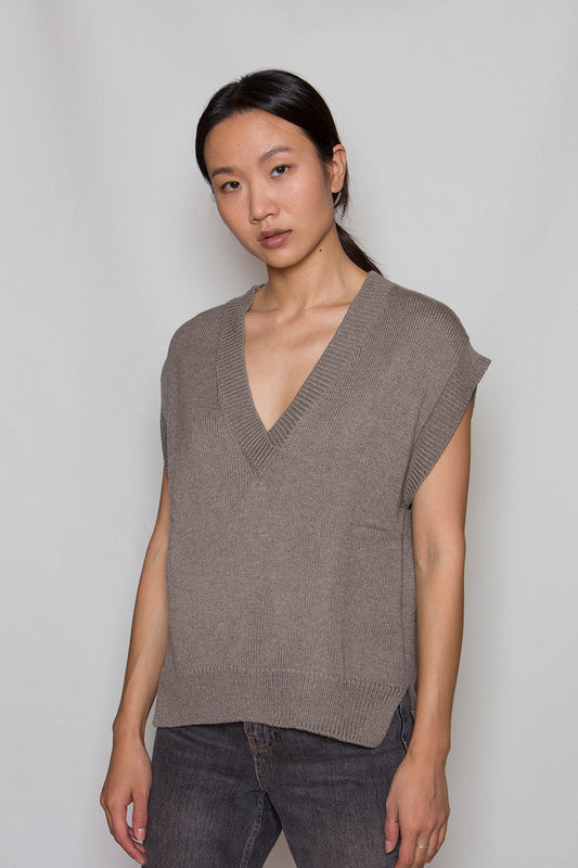 ZGEST OM knitted vest grey 2