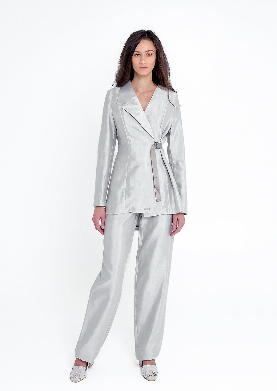 Zgest-white-suit