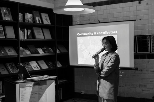 HAY-HAY Magazine Issue 01 - Presentation