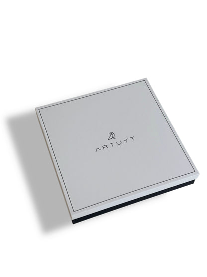 Artuyt Artuyt branded box for silk scarves