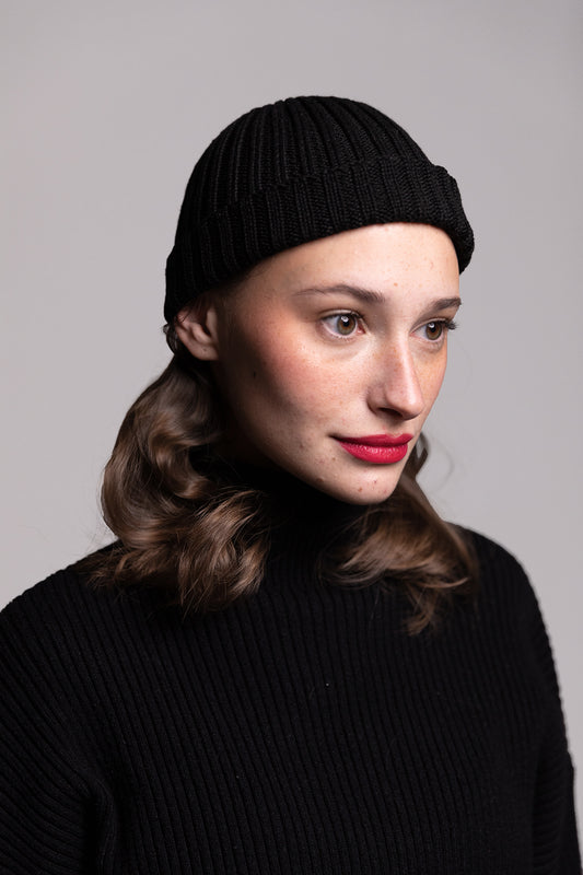 Ribbed Beanie - Black