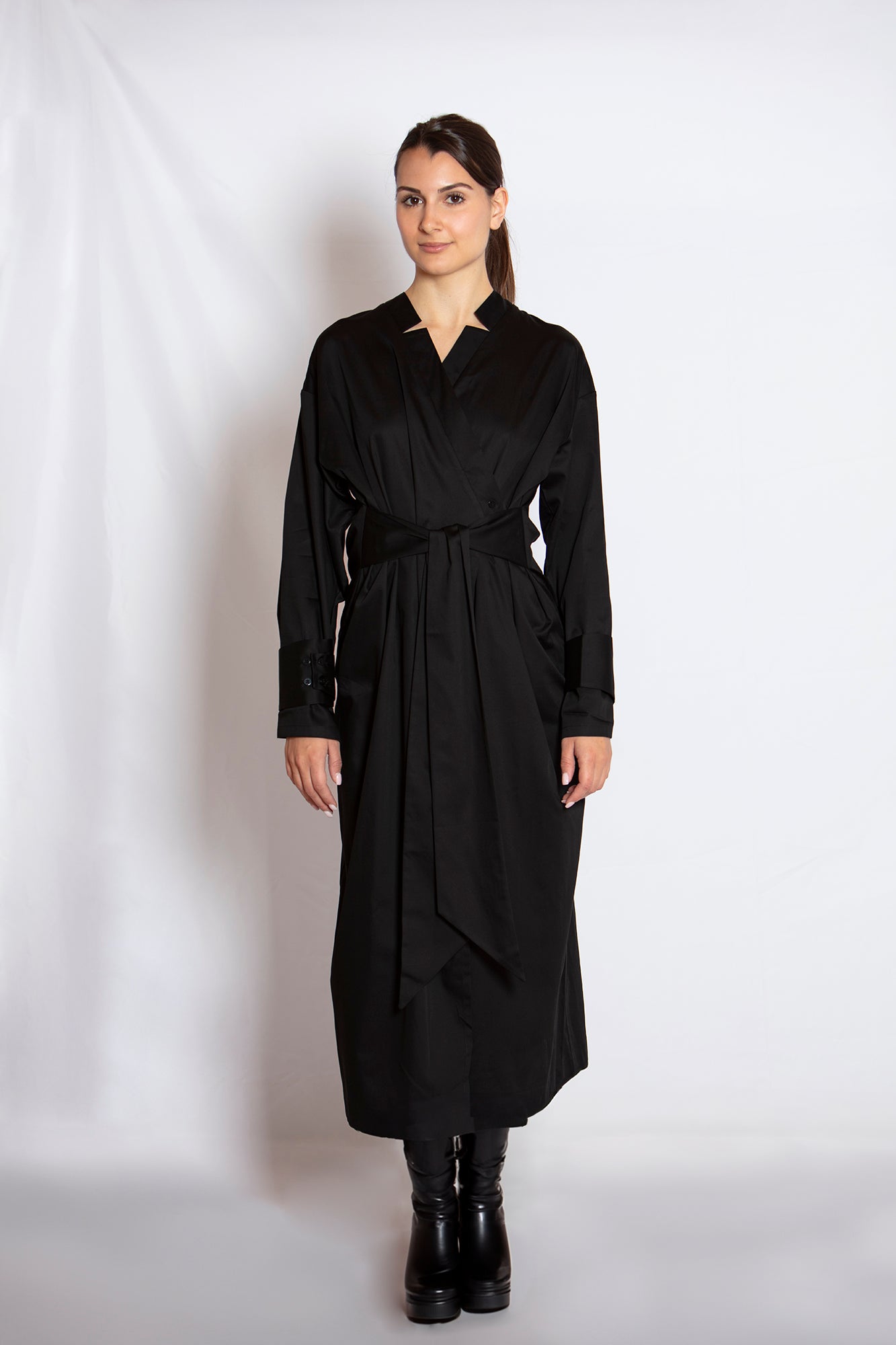 Zgest_Black Cotton Midi Dress