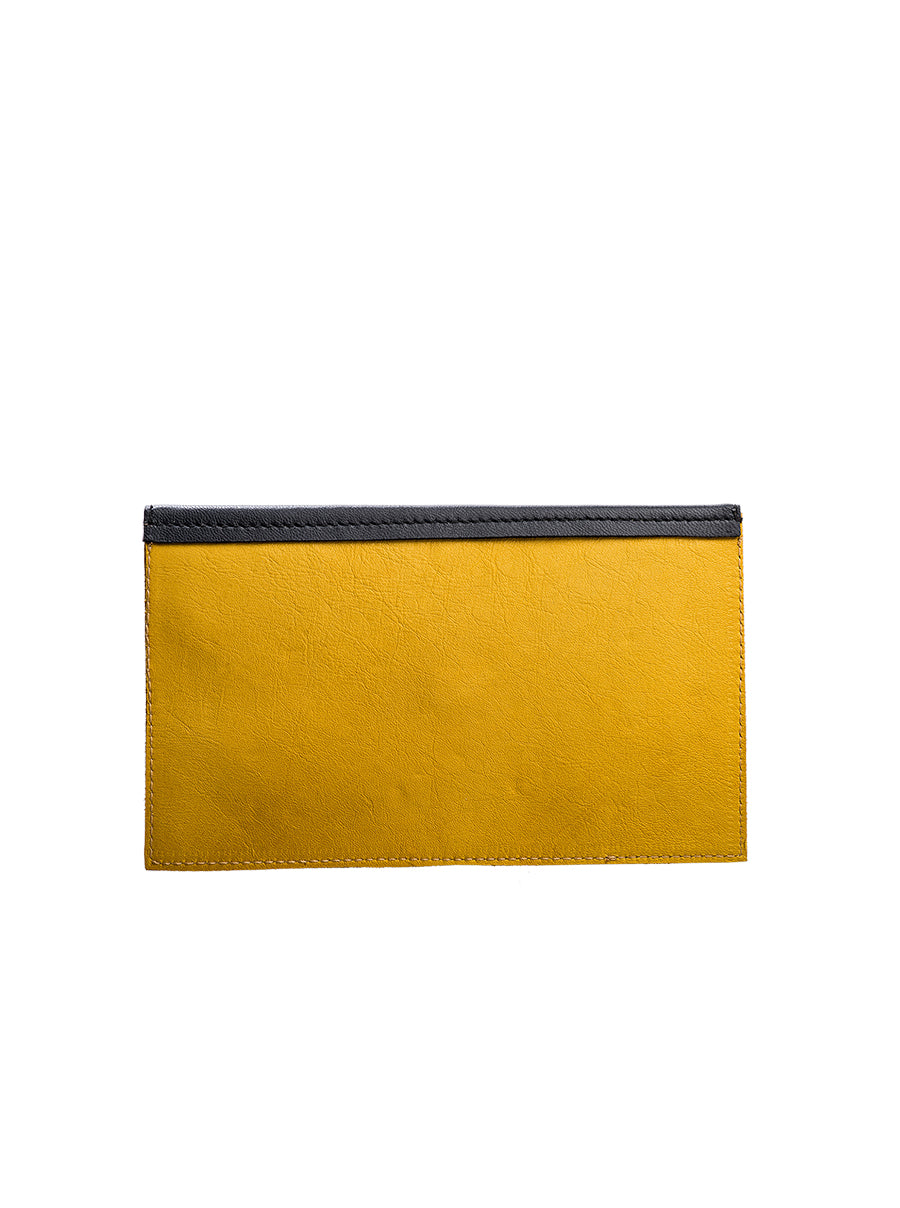Bauhaus Leather Pouch 2 back view