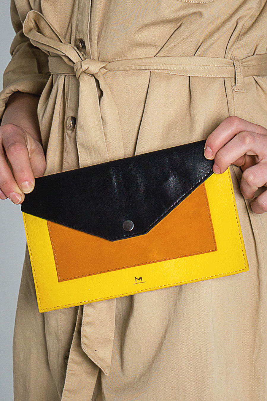Bauhaus Leather Pouch 2 front view