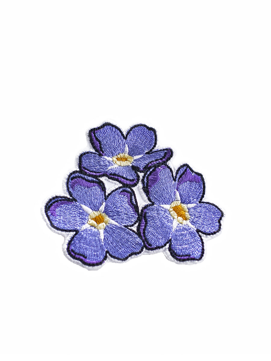 Embroidered Pin Forgetmenot 2