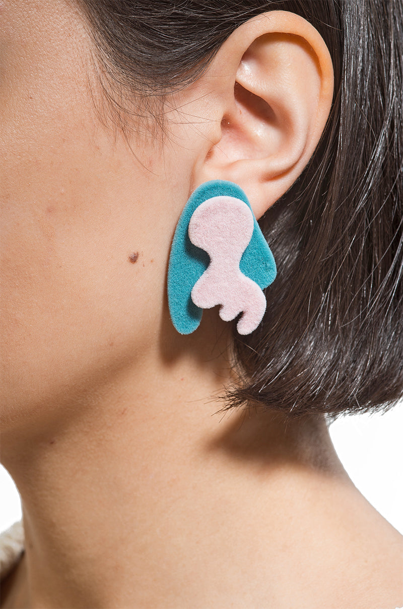 Camouflage Stud Earrings Blue/Pink front view
