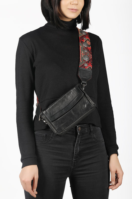 Nazan-shoulder-bag-with-studs-on-model
