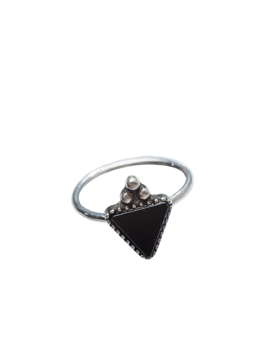 Stoned - Triangle ring