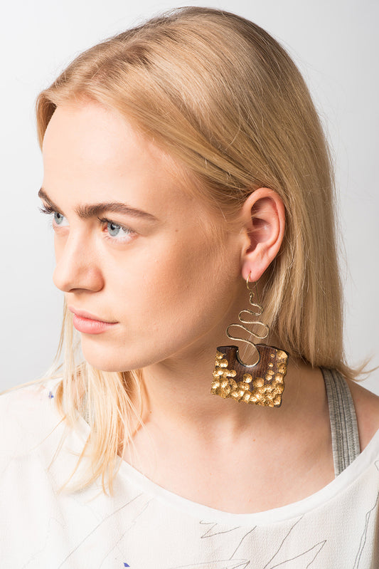 Soors-Jewellery-Curve-Earrings